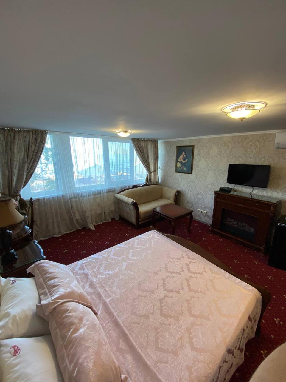 Shalanda Hotel 3*